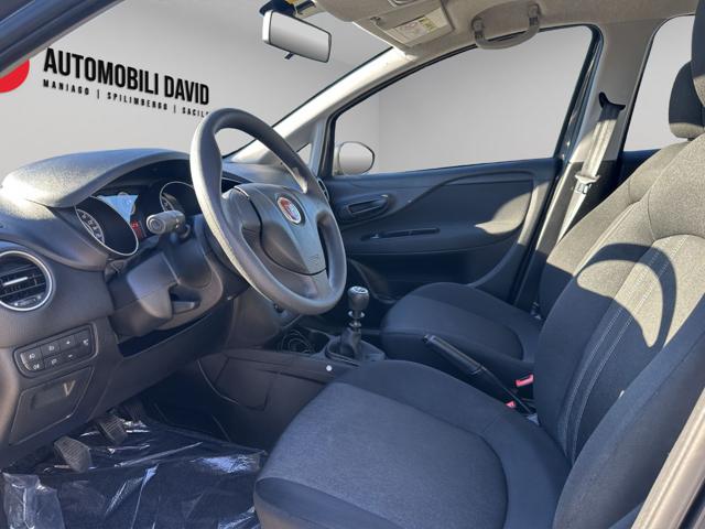 FIAT Punto usata, con Autoradio