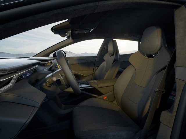LOTUS Eletre usata, con Park Distance Control