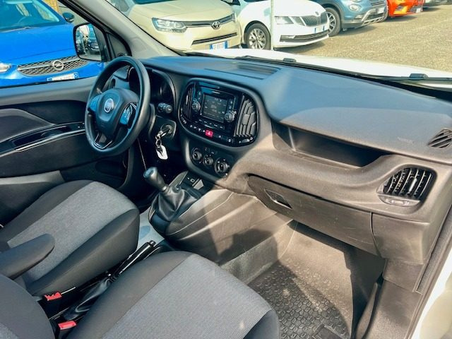 FIAT Doblo usata, con Volante multifunzione