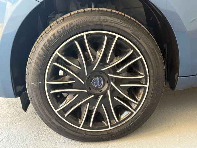 LANCIA Ypsilon usata, con Chiusura centralizzata