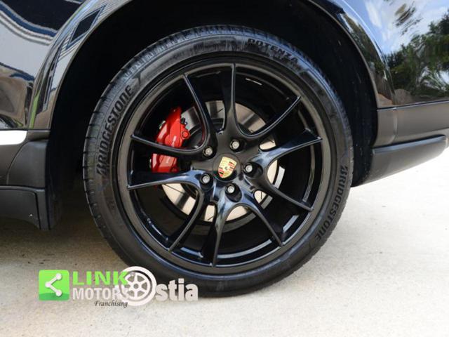 PORSCHE Cayenne usata 17