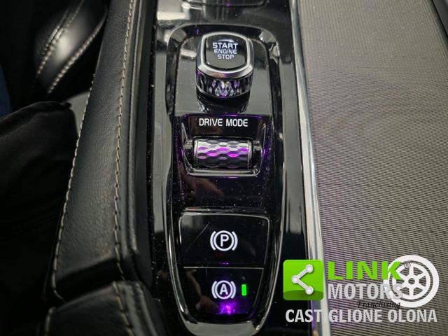 VOLVO XC90 usata, con Park Distance Control