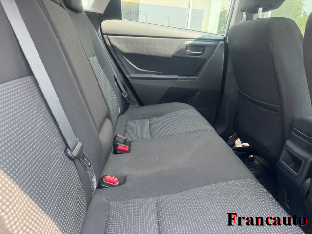 TOYOTA Auris usata, con Controllo trazione