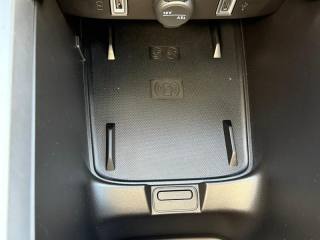 JEEP Avenger usata, con Volante in pelle