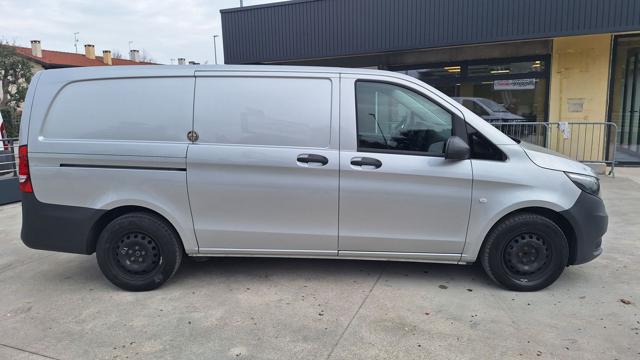 MERCEDES-BENZ Vito usata 15