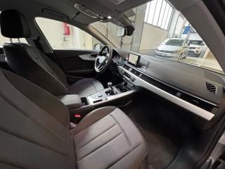 AUDI A4 usata, con USB