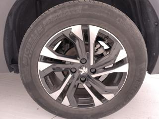 PEUGEOT 2008 usata, con Sedili sportivi