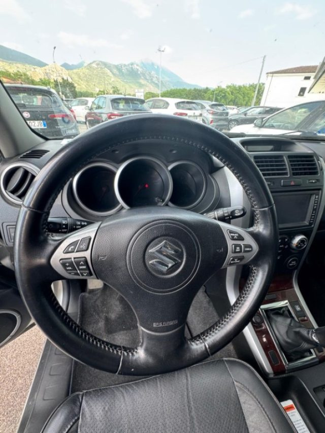 SUZUKI Grand Vitara usata, con Fendinebbia