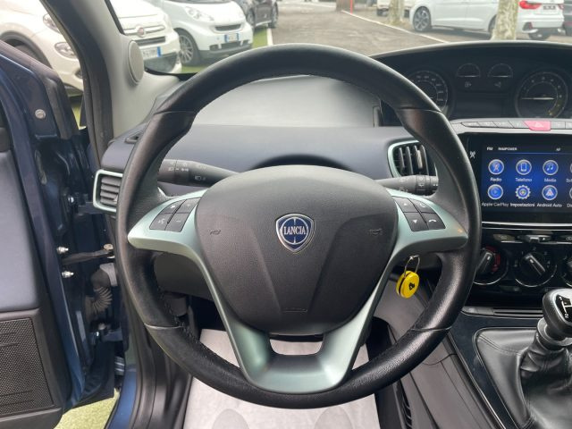 LANCIA Ypsilon usata, con Fendinebbia