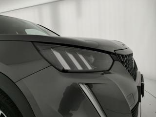 PEUGEOT 2008 usata, con Airbag
