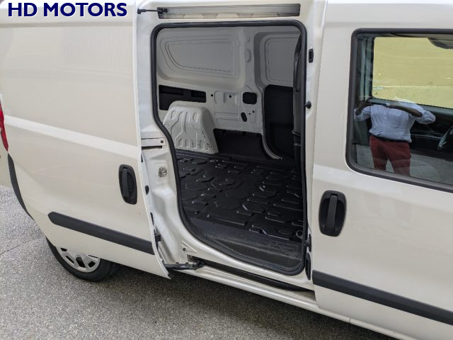 FIAT Doblo usata, con Controllo automatico clima