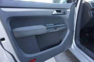 VOLKSWAGEN Touran usata, con Controllo trazione