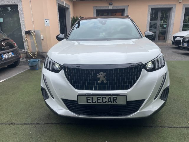 PEUGEOT 2008 usata, con Airbag