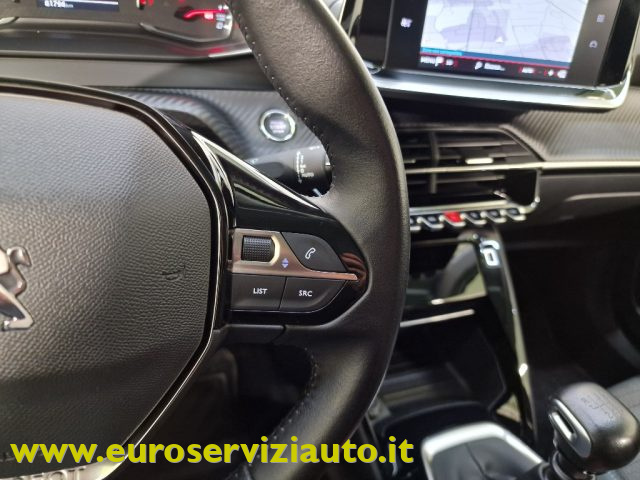 PEUGEOT 2008 usata, con Sedile posteriore sdoppiato
