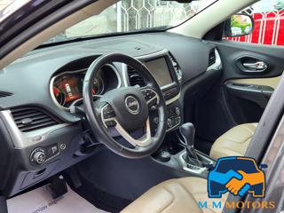 JEEP Cherokee usata, con Autoradio