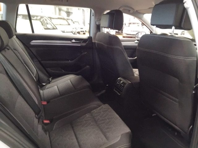 VOLKSWAGEN Passat usata, con Cruise Control