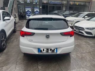 OPEL Astra usata, con Autoradio