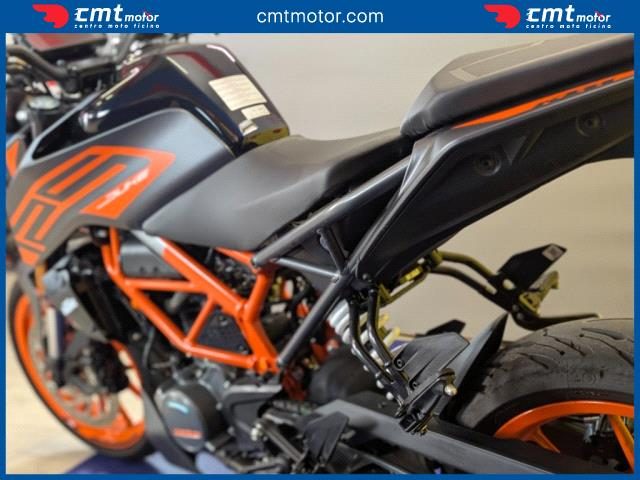 KTM 125 Duke usata 12