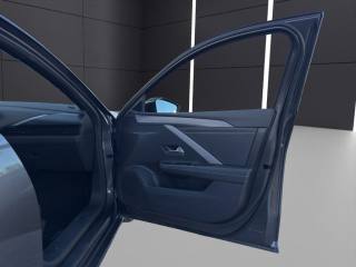 OPEL Astra usata, con Autoradio digitale