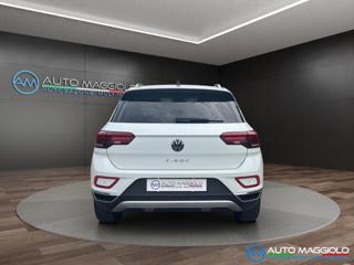 VOLKSWAGEN T-Roc usata, con Autoradio