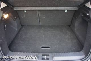 RENAULT Captur usata, con Sedile posteriore sdoppiato