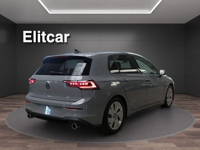 VOLKSWAGEN Golf usata, con Airbag laterali