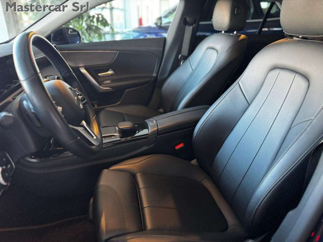 MERCEDES-BENZ CLA 200 usata, con Boardcomputer