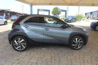 TOYOTA Aygo X usata 21