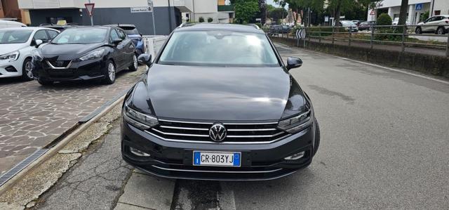 VOLKSWAGEN Passat Variant usata, con Chiusura centralizzata