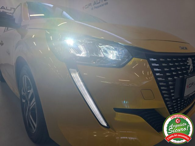 PEUGEOT 208 usata, con Telecamera per parcheggio assistito