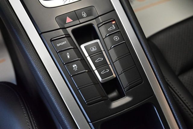 PORSCHE 911 usata 47