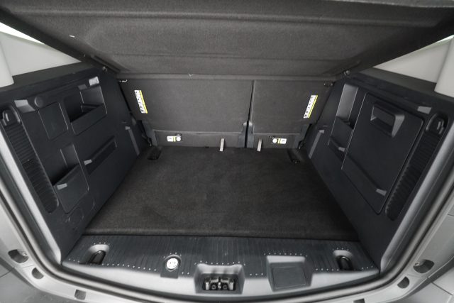 FORD Tourneo Courier usata 12