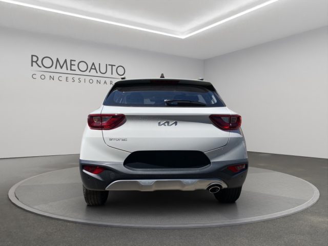 KIA Stonic usata, con Autoradio