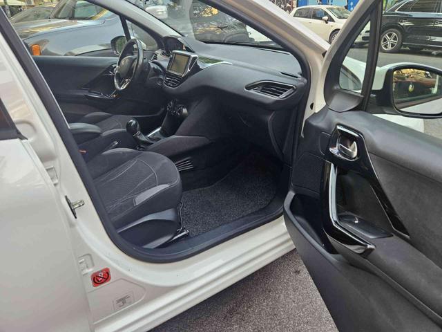 PEUGEOT 208 usata, con Controllo trazione