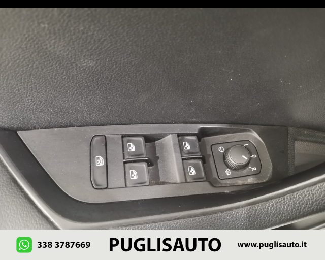 SKODA Karoq usata, con Bluetooth