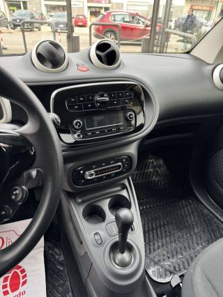 SMART ForTwo usata, con USB