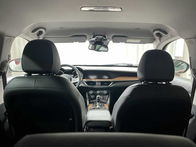 ALFA ROMEO Stelvio usata, con Sistema di navigazione