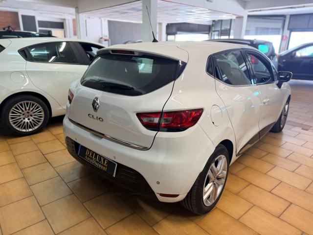 RENAULT Clio usata, con Climatizzatore