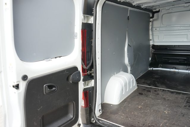 RENAULT Trafic usata, con Volante multifunzione
