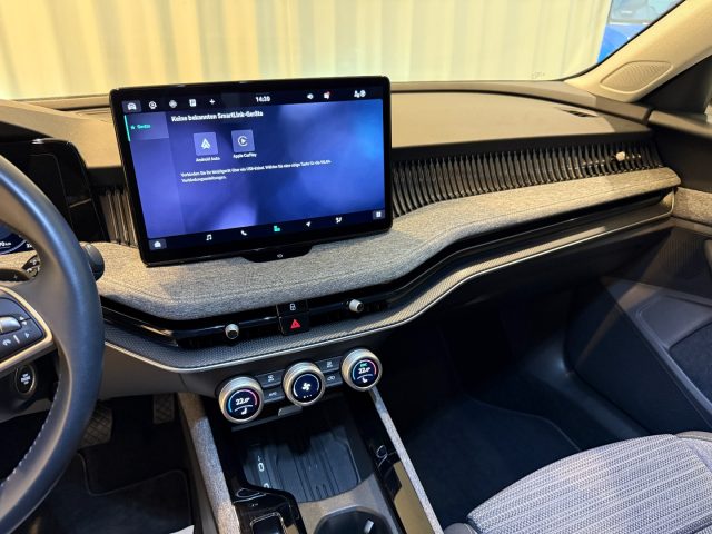 SKODA Superb usata, con Cerchi in lega