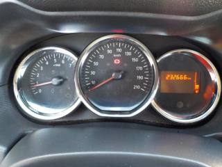 DACIA Duster usata, con Volante multifunzione