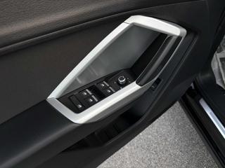 AUDI Q3 usata, con Park Distance Control