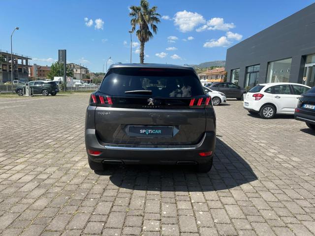 PEUGEOT 5008 usata, con Alzacristalli elettrici