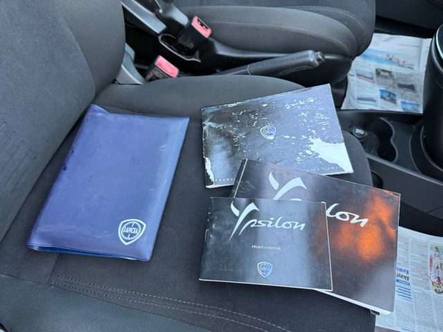 LANCIA Ypsilon usata 26