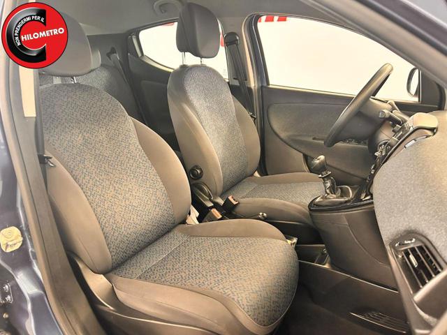LANCIA Ypsilon usata, con USB