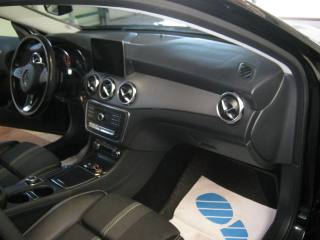 MERCEDES-BENZ GLA 200 usata, con Chiusura centralizzata