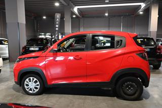MAHINDRA KUV100 usata, con Autoradio
