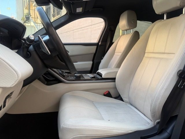 LAND ROVER Range Rover Velar usata, con Cruise Control