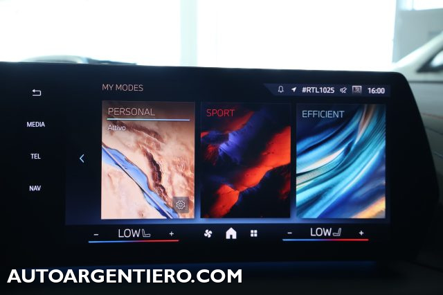 BMW 120 usata, con Fari LED