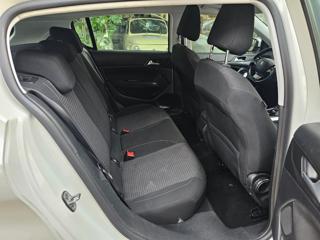 PEUGEOT 308 usata, con Autoradio
